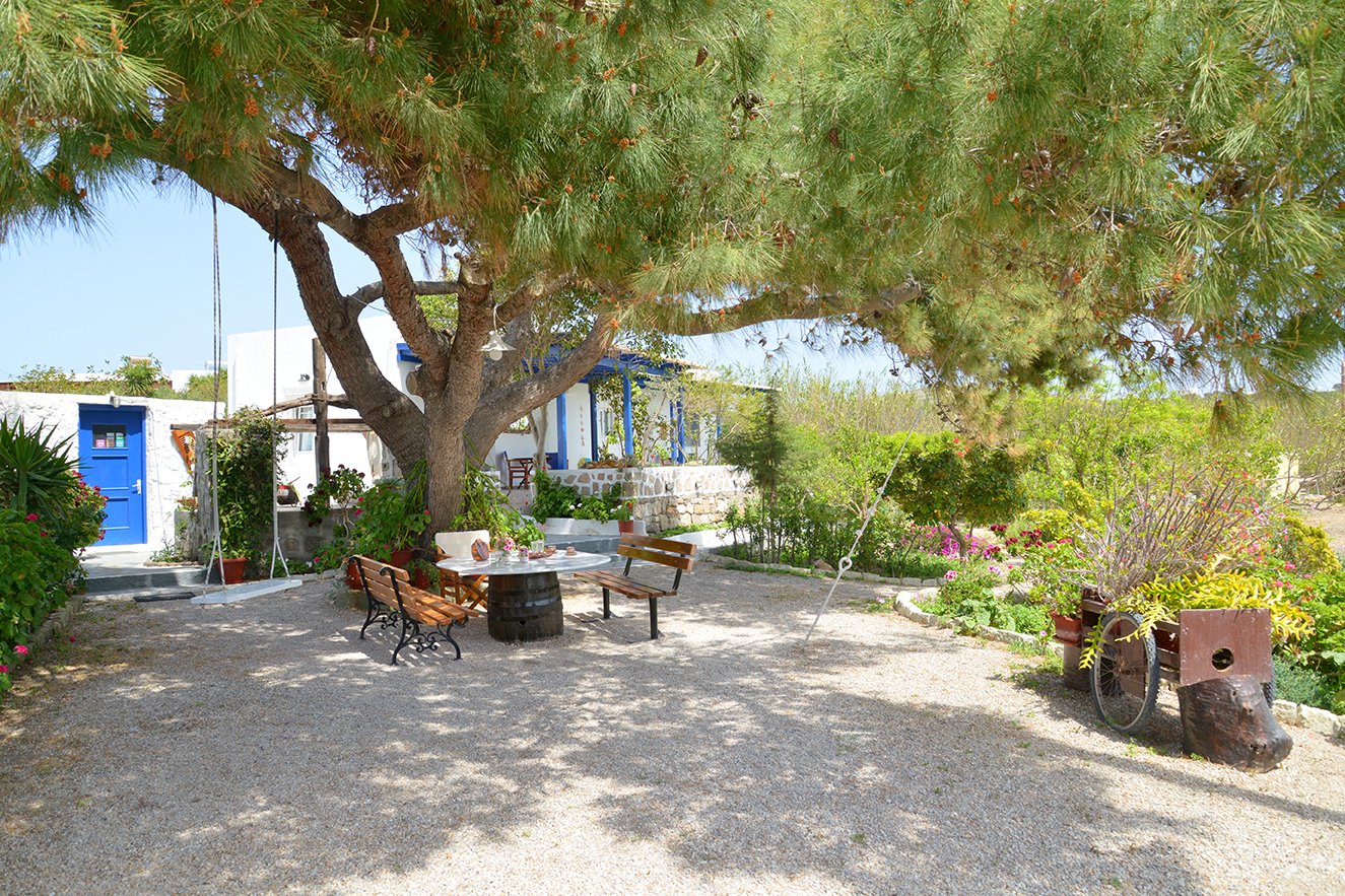 gemilos-nook-milosbooking (6)